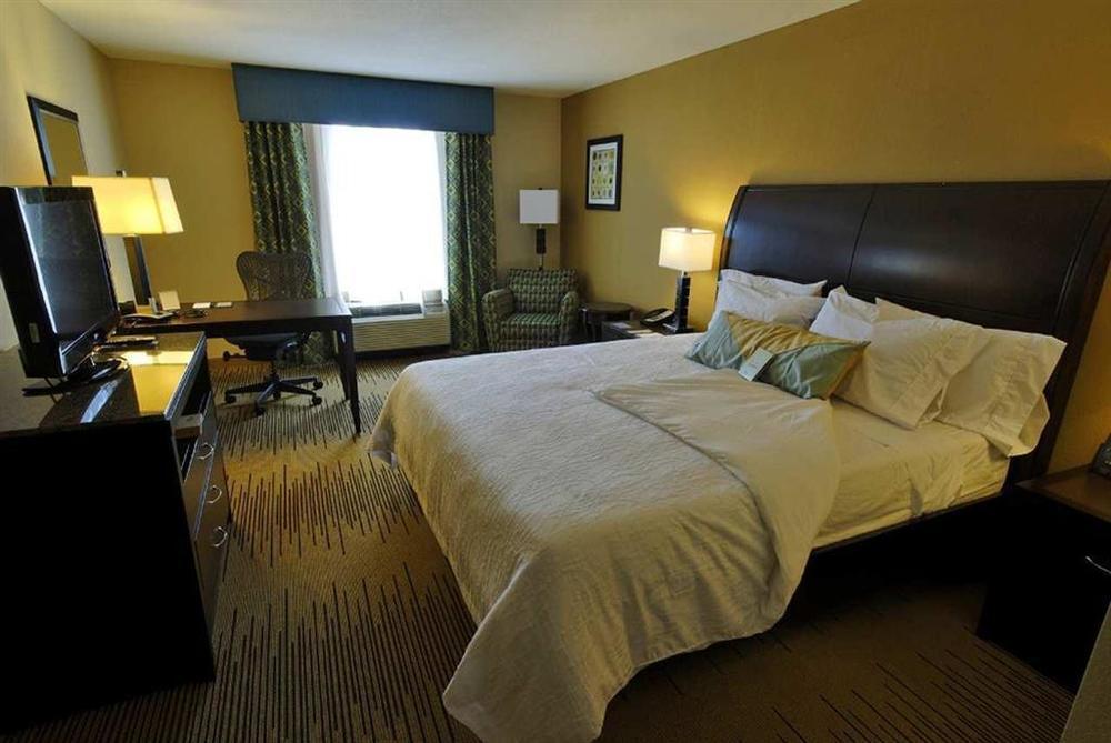 Hilton Garden Inn Cincinnati/Mason Værelse billede